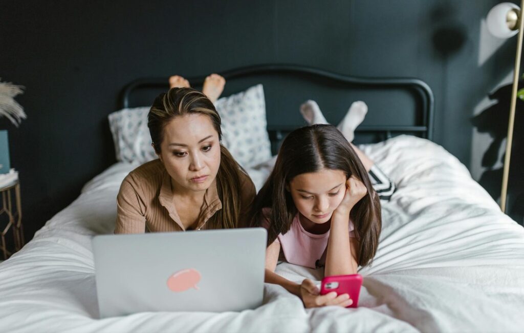 Learn techniques to maintain mental well-being in the digital age.